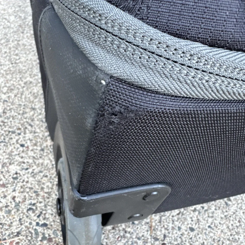 Large Oakley Gear Bag 23